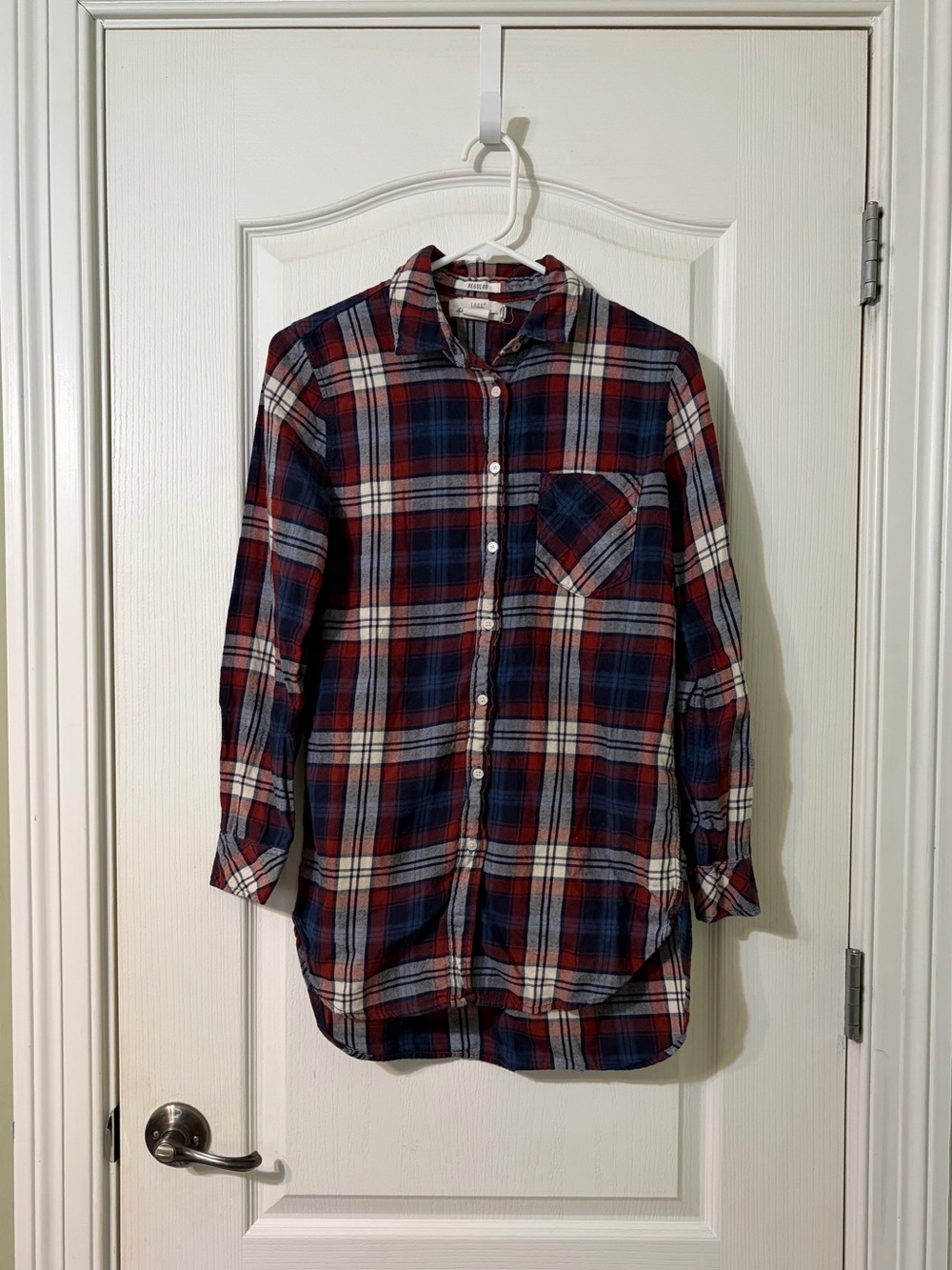 Women's Red & Navy Plaid Button-Down Shirt